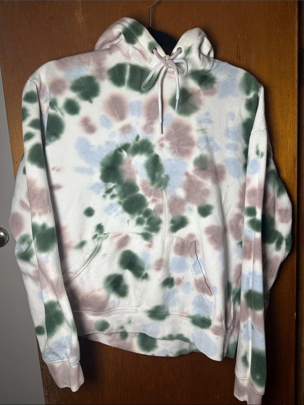 Tie-Dye Hoodie in Green & Pink Size Medium - Zine